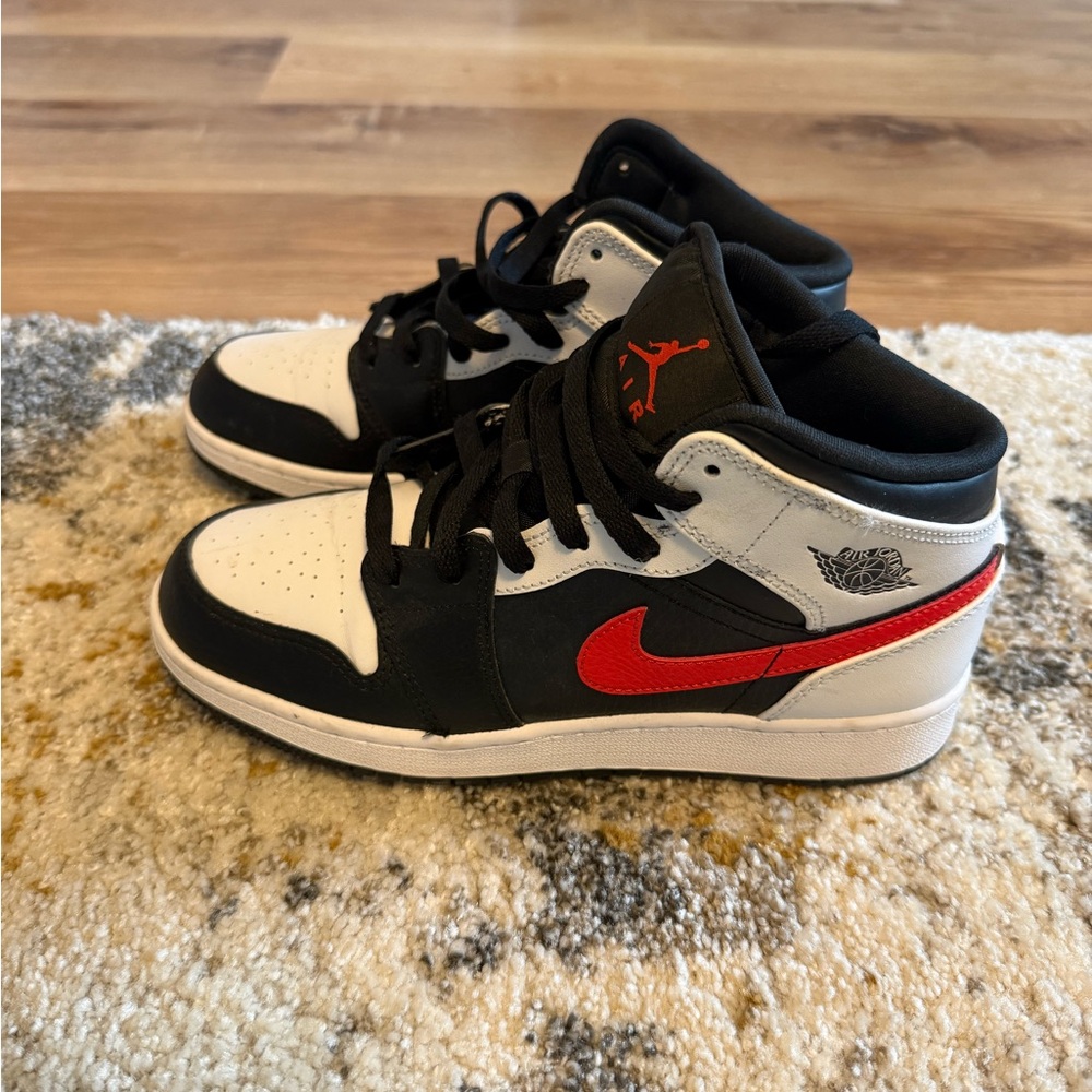 Nike Kids' Black, White, and Red Sneakers